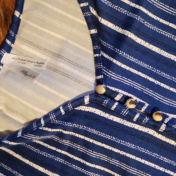 '$5 add on' 2 Dye 4 Sleeveless Shirt Sz Lg - Picture 3 of 5